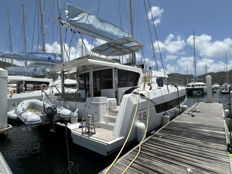 Verhuur Catamaran Bali met vaarbewijs
