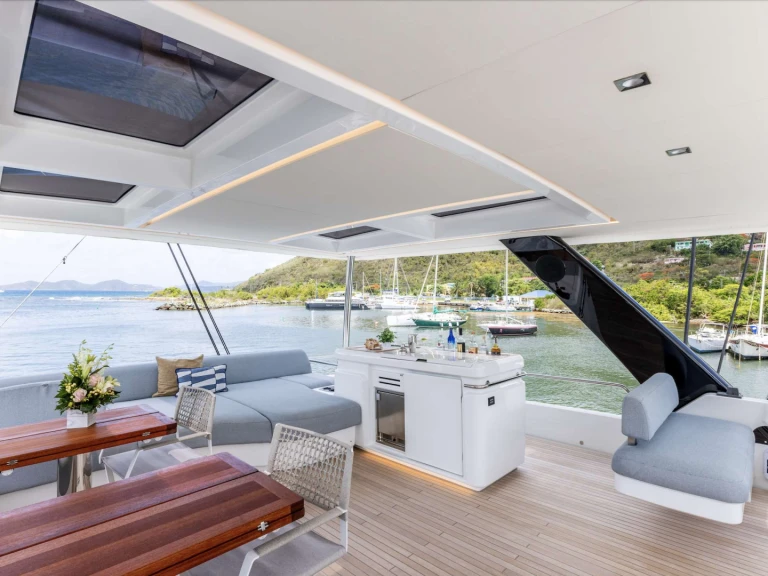Lagoon AURA te huur van particulier of professional in Britse Maagden Eilanden