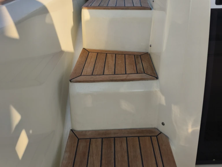 Bootverhuur Invictus  Invictus 280 TT in Mandelieu-la-Napoule via SamBoat
