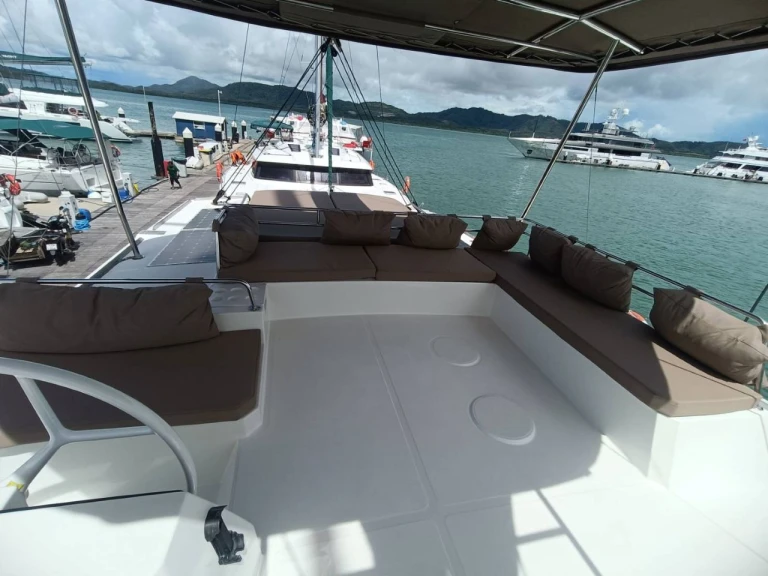 Huur een Bali Bali 4.8 in Mai Khao
