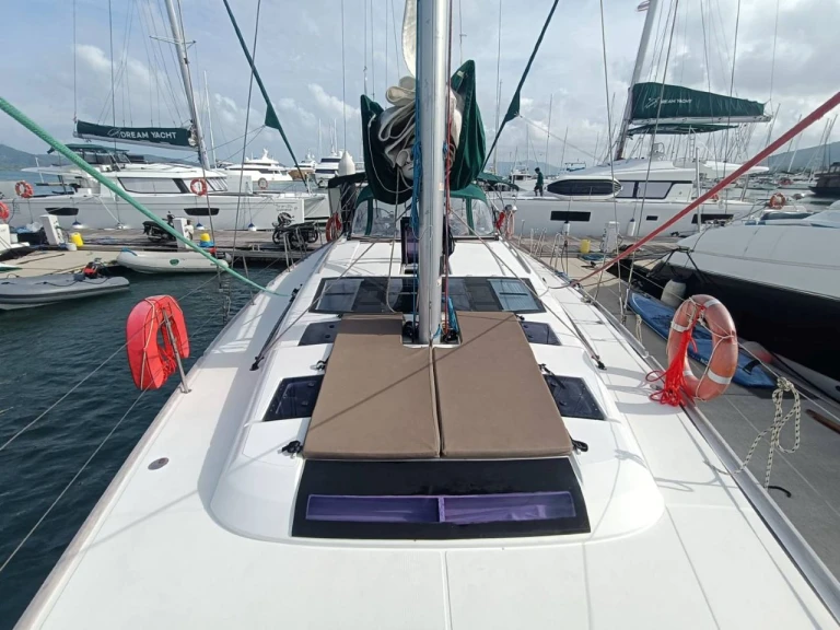 Dufour Dufour 520 Grand Large te huur van particulier of professional in Mai Khao