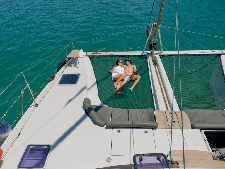 Verhuur Catamaran Lagoon met vaarbewijs