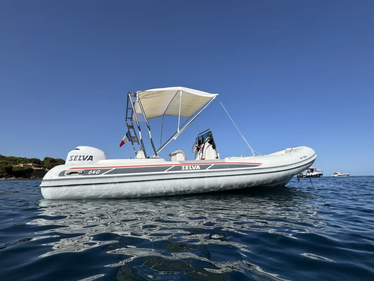 Bootverhuur Selva Evolution D.640 in Les Issambres via SamBoat