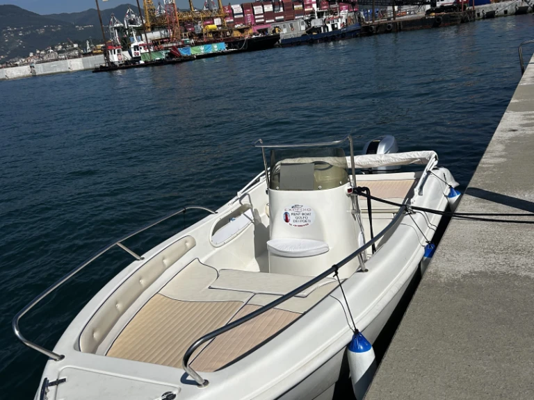Bootverhuur Bellingardo Ghost 5,50 in La Spezia via SamBoat