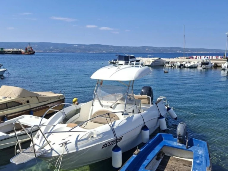 Verhuur Motorboot in Poljica - Quicksilver Quicksilver 720 Commander
