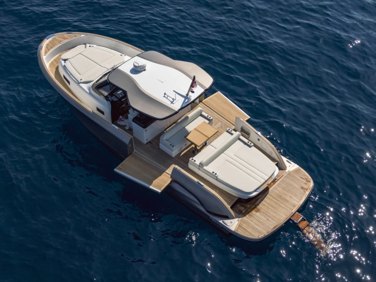 Huur Motorboot met of zonder schipper Solaris Power in Monaco