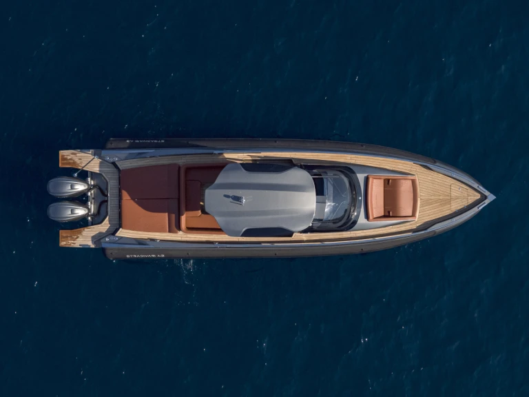 Bootverhuur Capelli Stradivari 43 in Monaco via SamBoat