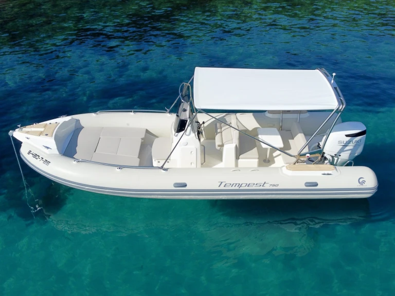 Bootverhuur Roses goedkoop Tempest 650
