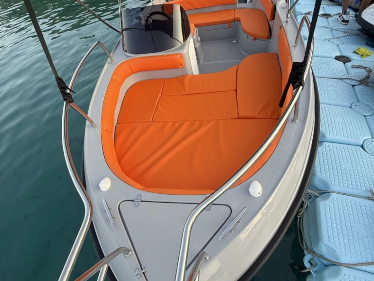 Bootverhuur Pula goedkoop Luka