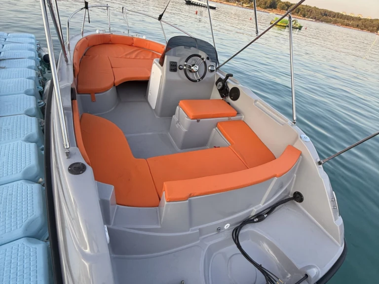 Bootverhuur sport-mare Luka in Pula via SamBoat