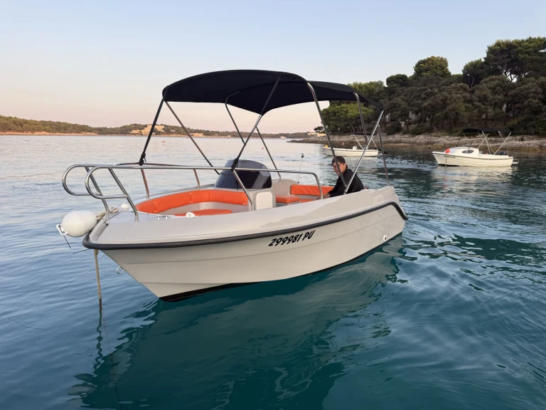sport-mare Luka te huur van particulier of professional in Pula