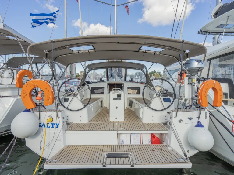 Verhuur Zeilboot Jeanneau met vaarbewijs