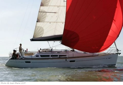 Jeanneau Sun Odyssey 42i te huur van particulier of professional in Lávrio