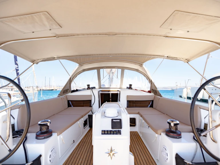 Huur Zeilboot met of zonder schipper Jeanneau in Lávrio