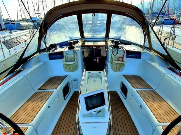 Jeanneau Sun Odyssey 449 te huur van particulier of professional in Piso Livadi
