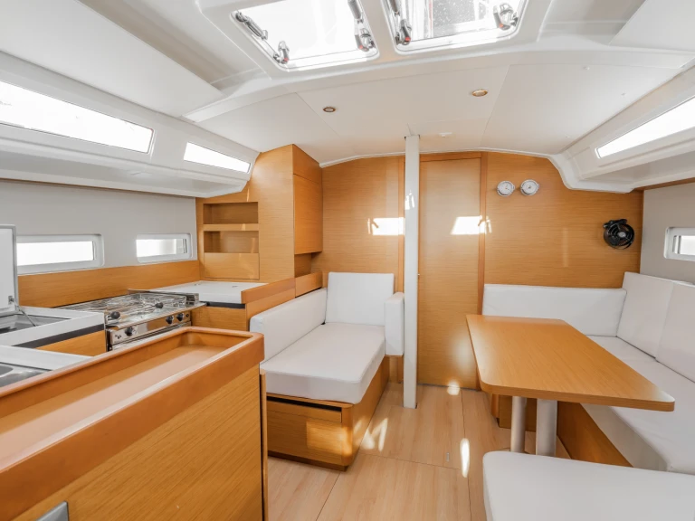 Jachthuur in Préveza - Jeanneau Sun Odyssey 410 via SamBoat