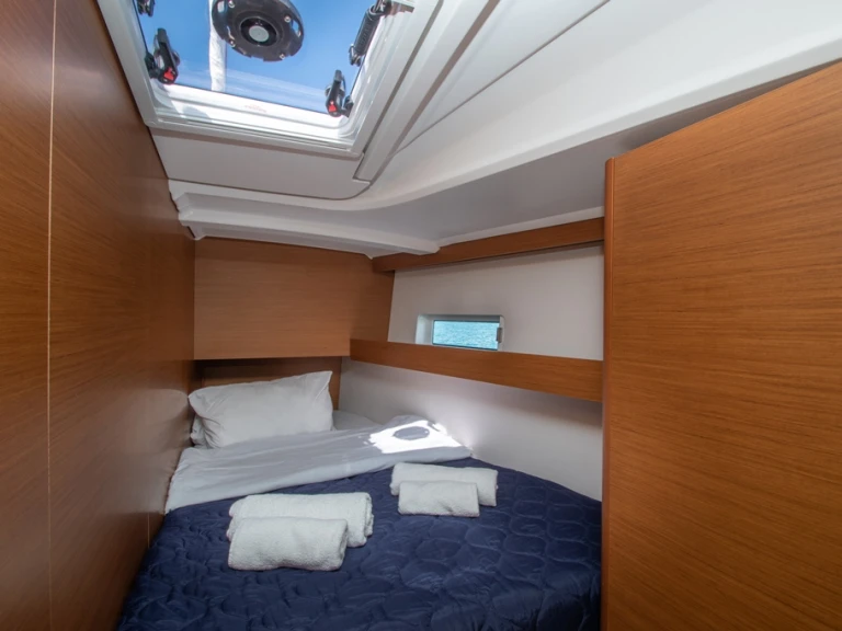 Jachthuur in Kos - Jeanneau Sun Odyssey 490 via SamBoat