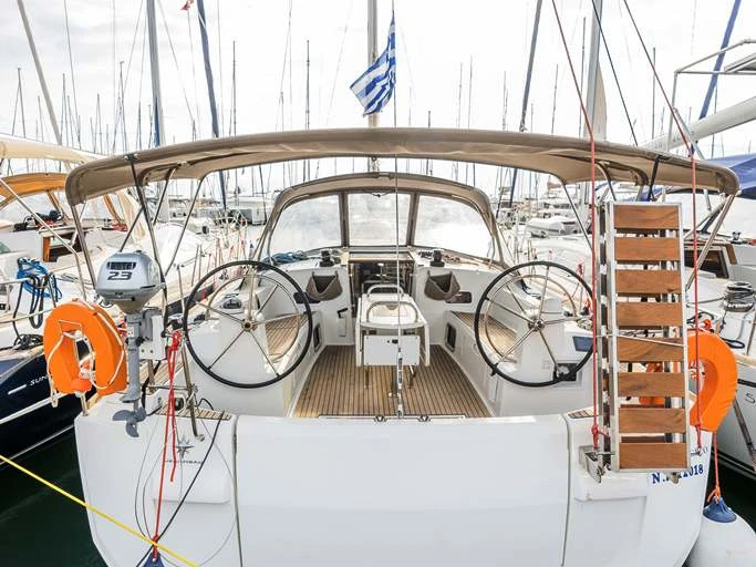 Huur Zeilboot met of zonder schipper Jeanneau in Neo Klima