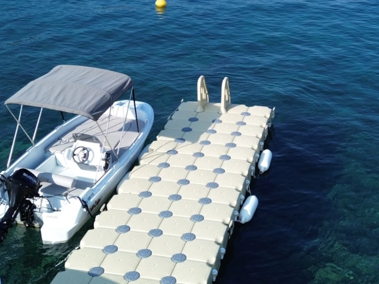 Motorboot te huur in Serriera voor de beste prijs