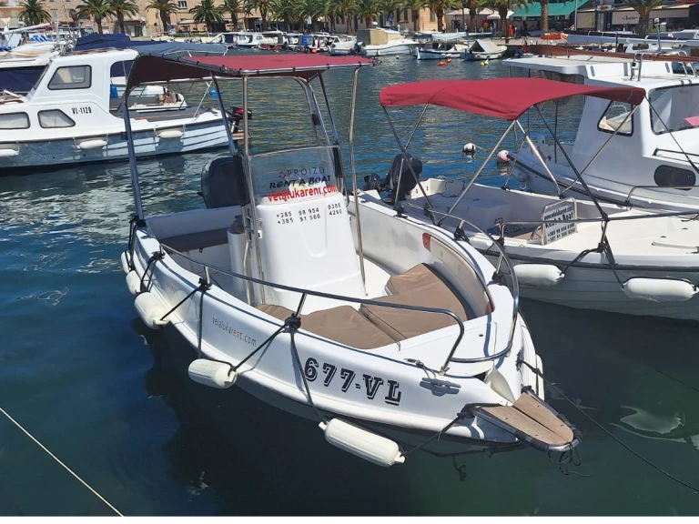 Motorboot te huur in Vela Luka voor de beste prijs