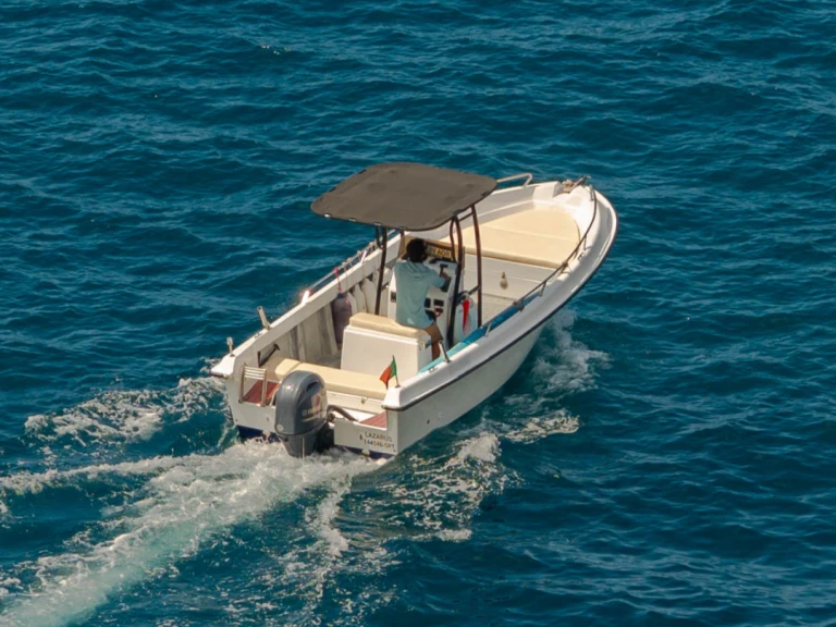 Huur een Meta Boats 650 Open in Porto do Funchal
