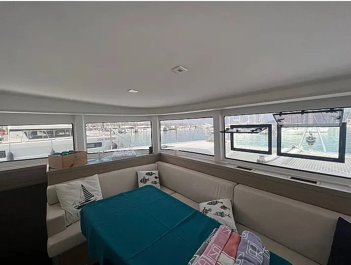 Verhuur Catamaran in Castellammare del Golfo - Lagoon Lagoon 42