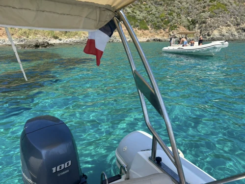 Verhuur RIB in Cavalaire-sur-Mer - Capelli Tempest 570