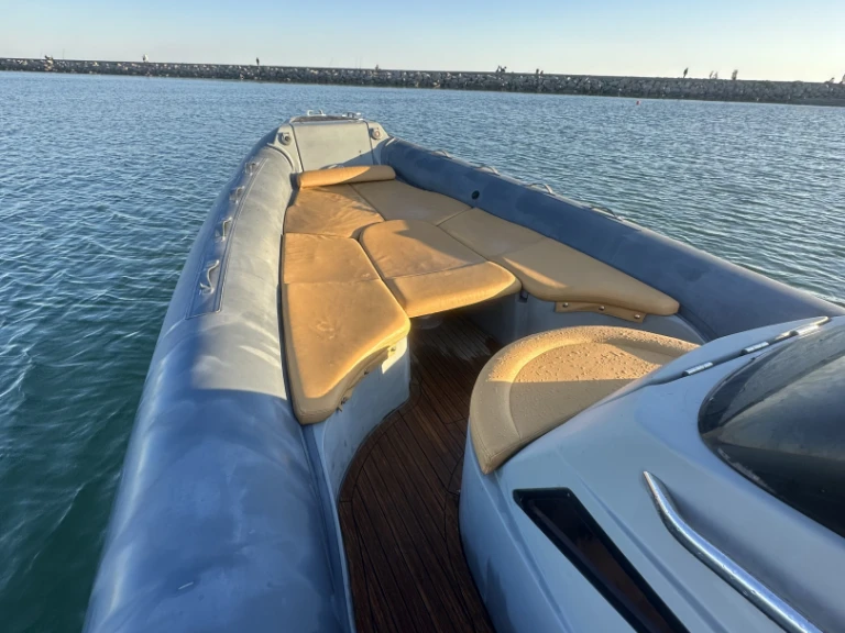Bootverhuur Lomac Adrenalina 8.5 in Palavas-les-Flots via SamBoat