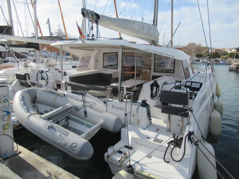 Nautitech Nautitech 40 Open  te huur van particulier of professional in Port-Saint-Louis-du-Rhône