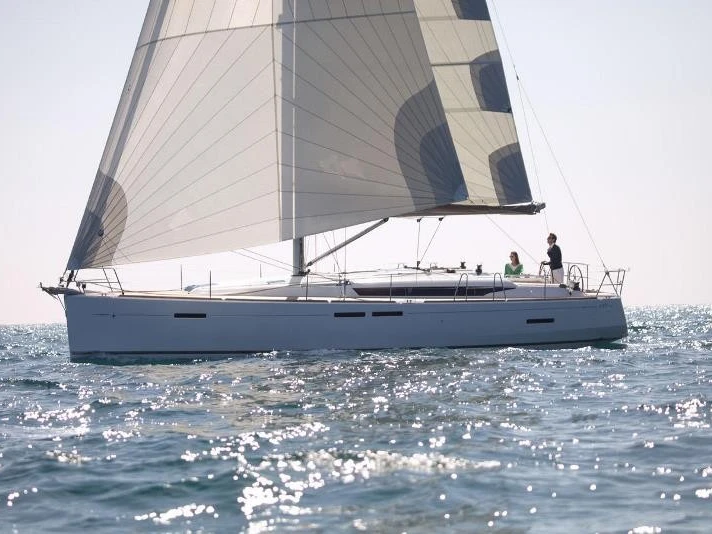 Jeanneau Sun Odyssey 449 te huur van particulier of professional in Gouviá