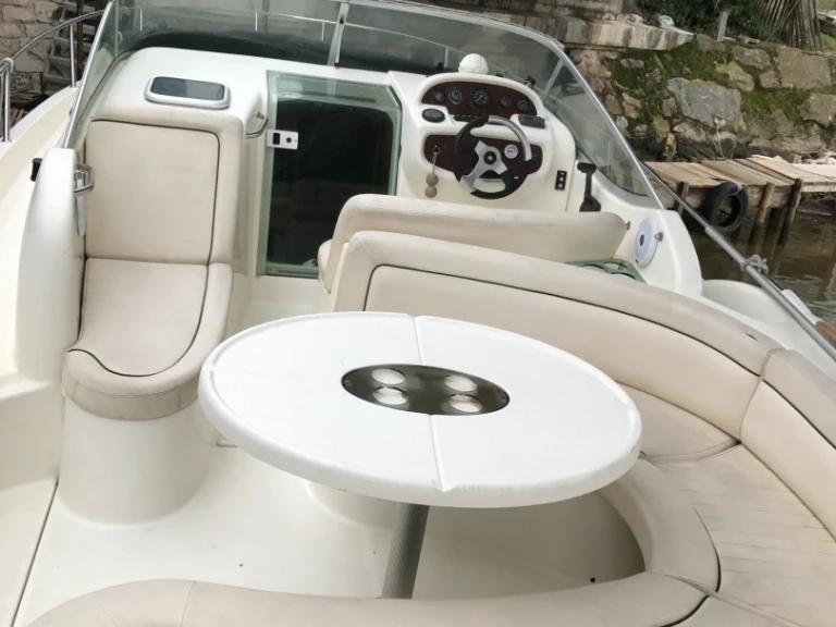 Huur Motorboot met of zonder schipper Jeanneau in Toulon
