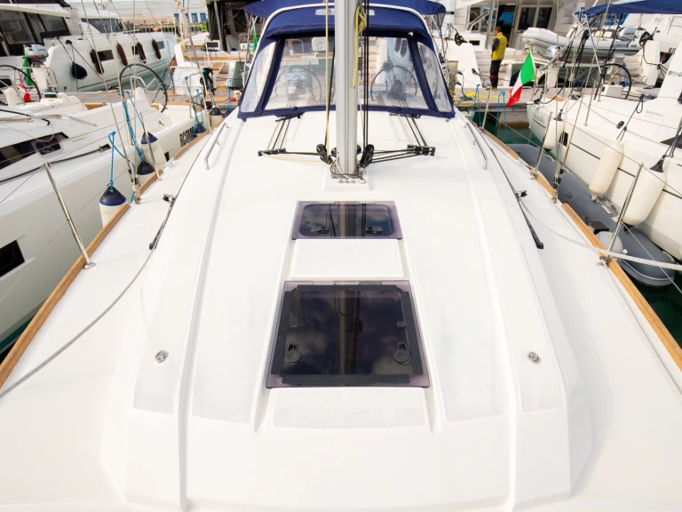 Bootverhuur Castellammare del Golfo goedkoop Oceanis 38.1