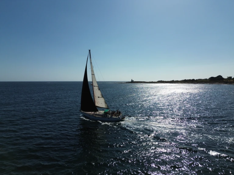 Jachthuur in Île de Groix - Jeanneau Sun Kiss 47 via SamBoat
