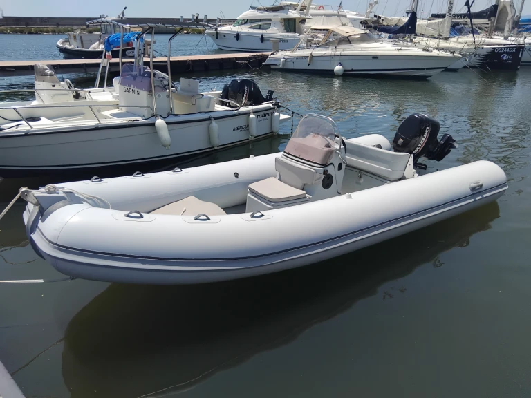 Huur RIB met of zonder schipper Joker Boat in Cagliari