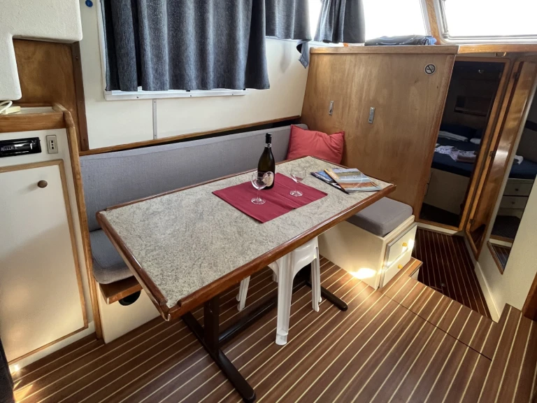 Verhuur Woonboot  met vaarbewijs