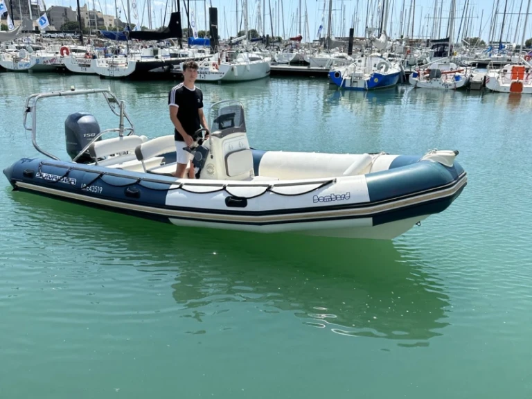 Bootverhuur Bombard Sunrider 650 in La Rochelle via SamBoat