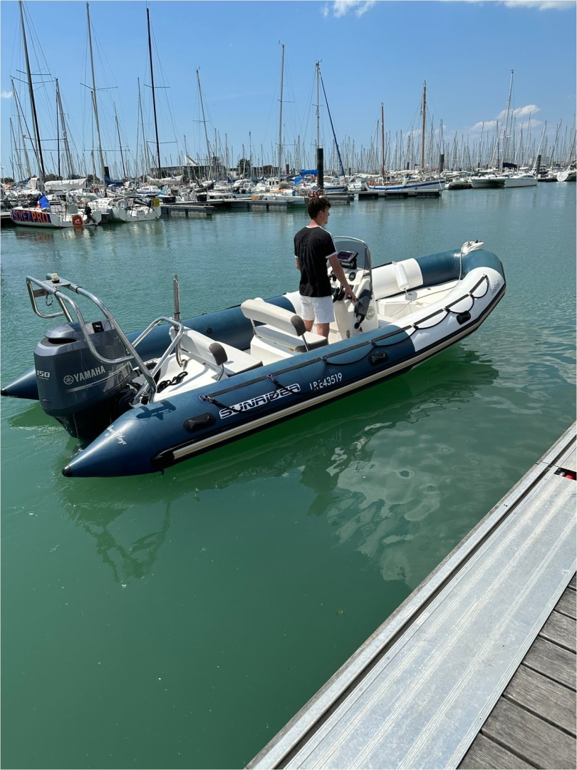 Verhuur Motorboot in La Rochelle - Bombard Sunrider 650
