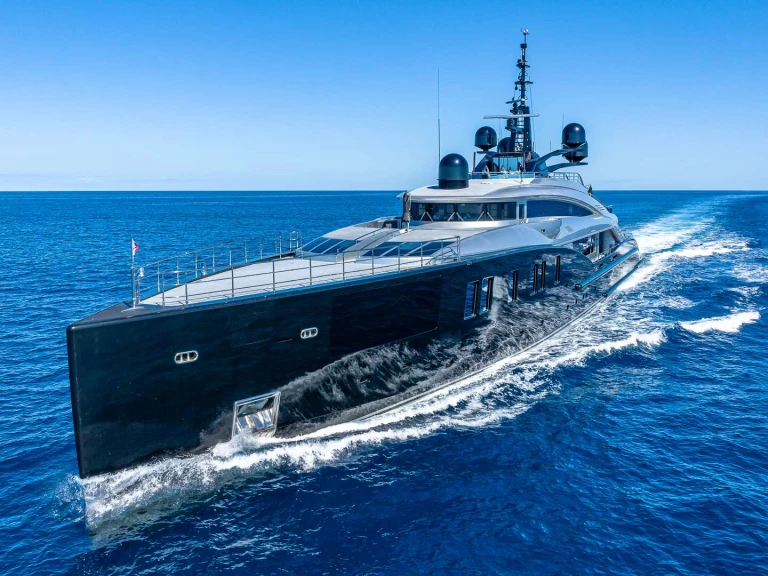 Huur Jacht met of zonder schipper ISA, RODRIGUEZ GROUP ITALY in Napels
