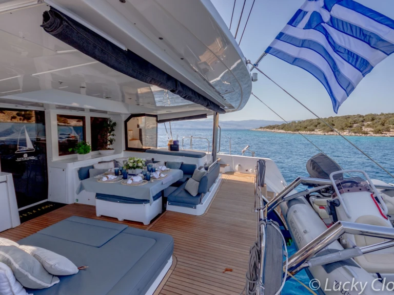 Huur Jacht met of zonder schipper Lagoon in Santorini (Eiland)
