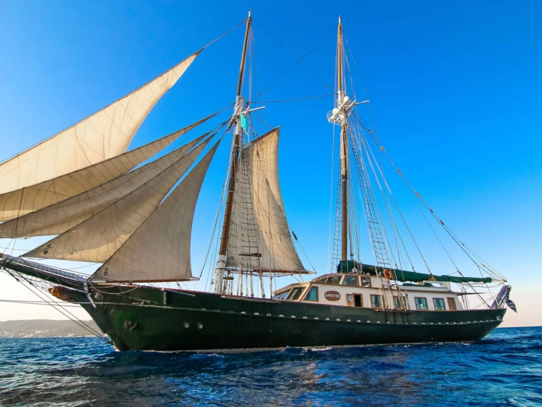 Custom Gulet-Motor Sailor ARKTOS te huur van particulier of professional in Athene