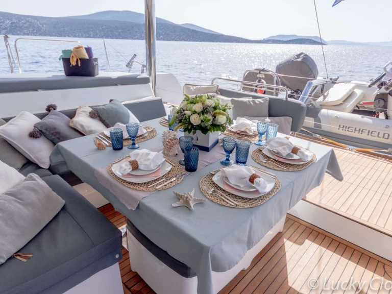Bootverhuur Santorini (Eiland) goedkoop LUCKY CLOVER 