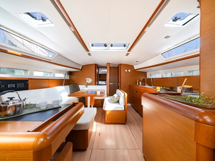 Bootverhuur Piso Livadi goedkoop Sun Odyssey 519