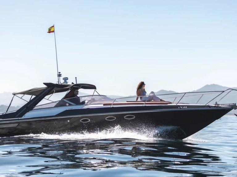 Jachthuur in Vigo - Sunseeker Tomahawk 37 via SamBoat