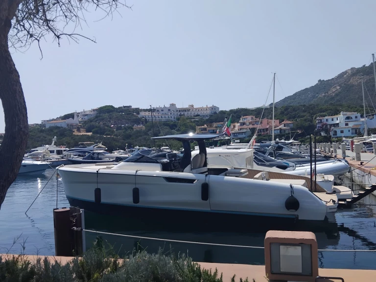 Jachthuur in Porto Cervo - Bellini Yachts Astor 36 via SamBoat