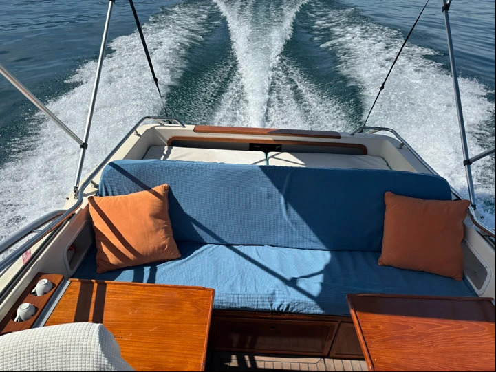 Jachthuur in Genève (District) - Windy 7500 via SamBoat