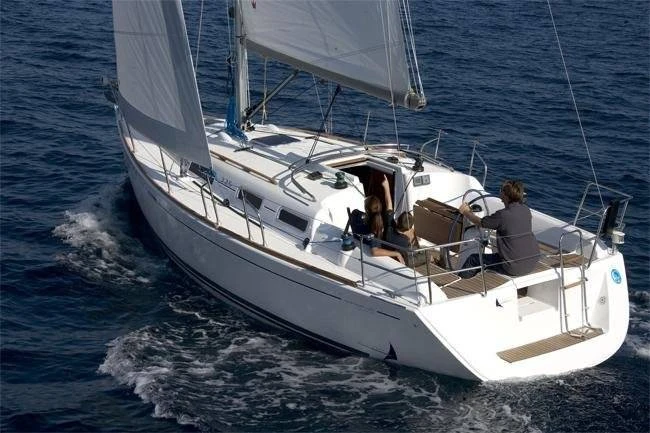 Zeilboot te huur in Ajaccio voor de beste prijs