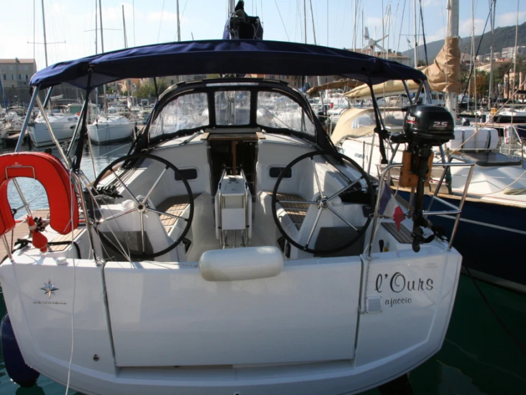 Jachthuur in Ajaccio - Jeanneau Sun Odyssey 349 via SamBoat