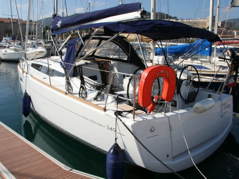 Huur een Jeanneau Sun Odyssey 349 in Ajaccio