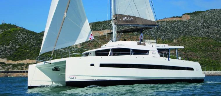 Bootverhuur Port Cogolin goedkoop Bali 5.4