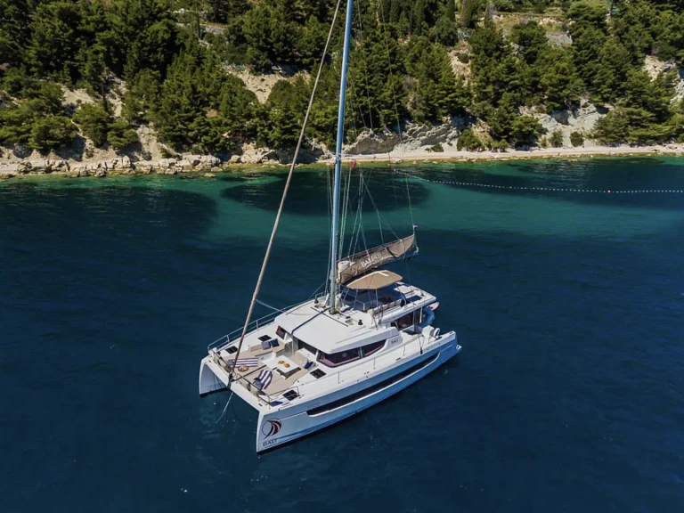 Bootverhuur Athens Marina goedkoop Bali 4.8